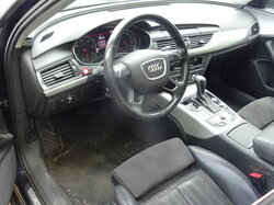 Audi_A6_Avant_Innenraum.JPG