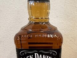  Jack_Daniels_0_7l.jpg
