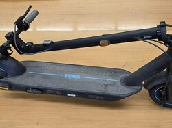  E-Scooter_NineBot.JPG