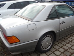  Mercedes-Benz__500SL__Heck-_Seitenansicht.JPG