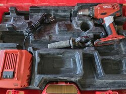  Akkuschrauber_Hilti.JPG
