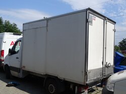 Mercedes_Sprinter_II_Heck-_Seitenansicht.JPG