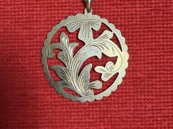 Anhänger_m._Pflanzensym..JPG