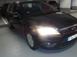 Ford_Focus_Turnier_Frontansicht.JPG