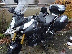  Suzuki__V-Strom_1000__Front-_Seitenansicht.JPG