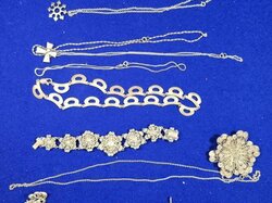  Ein_Posten_Silberschmuck.JPG