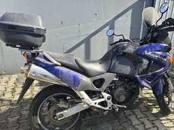 Honda__Varadero_XL_1000_V__Seitenansicht.JPG