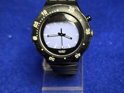 Armbanduhr__Swatch_Swiss__Quarz.JPG