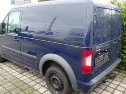 Ford__Transit_Tourneo_Connect__Heck-_Seitenansicht.JPG