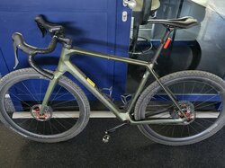 Fahrrad__Orbea__Felgen__Hunt__Schaltung__GRX__grün.JPG