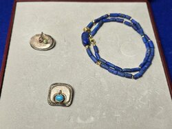 Pos._Schmuck__m._Bes.__8k_GG_u._Ag925.JPG