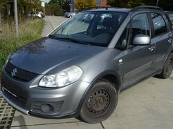  Suzuki__SX4__Frontansicht.JPG