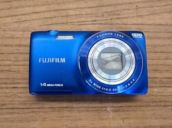  Digital-Kamera__Fujifilm__JZ100.JPG