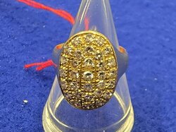  Ring_18_K_Gelbgold_mit_Besatz.JPG