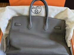 Handtasche__Hermes__grau__m._Staubbeutel_u._Karton.JPG