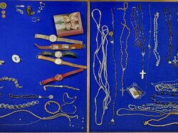  Position_Modeschmuck__4_.JPG