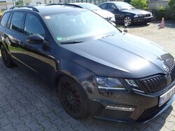  Skoda_Octavia_RS__Front-_Seitenansicht.JPG