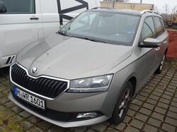  Skoda_Fabia_Frontansicht.JPG