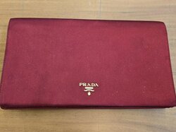 Handtasche__Prada__rot__klein__stark_gebr..JPG