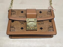  Handtasche_MCM.JPG