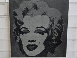 Bild__Marilyn_Monroe__in_der_Art_von_Andy_Warhole__Rahmen_besch..JPG