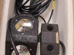  Behältnis_mit_einer_Lampe.JPG