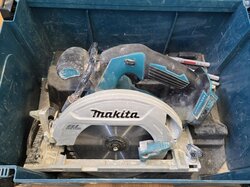 Handkreissäge__Makita__DHS680__ohne_Akku.JPG